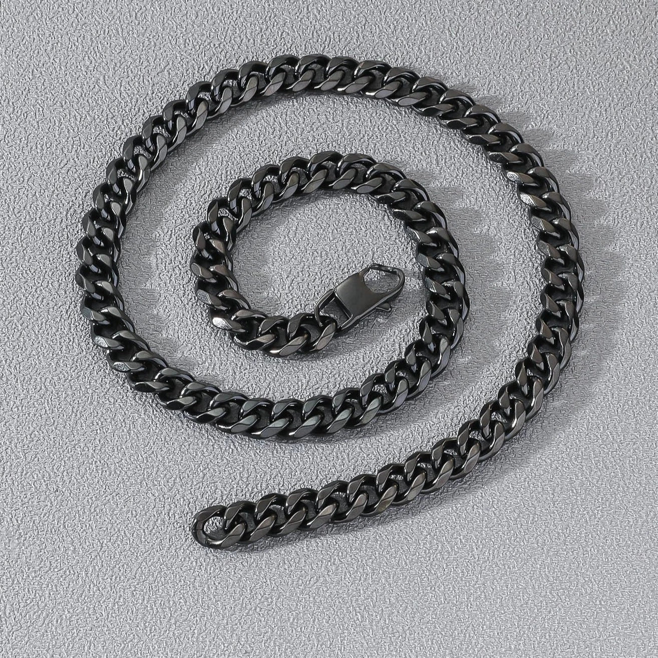 STAINLESS STEEL CUBAN CHAIN NECKLACE