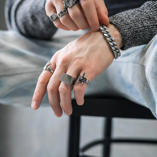 Unleashing Your Style: The Power of Men's Rings - IceGlint